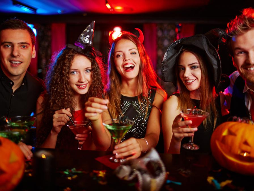 15 Best Tips for Hosting an Adult Halloween Party