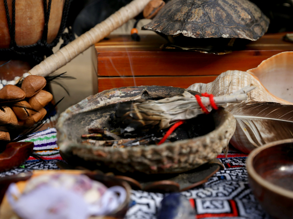 10 simple love spells that really work(Easy & Powerful)